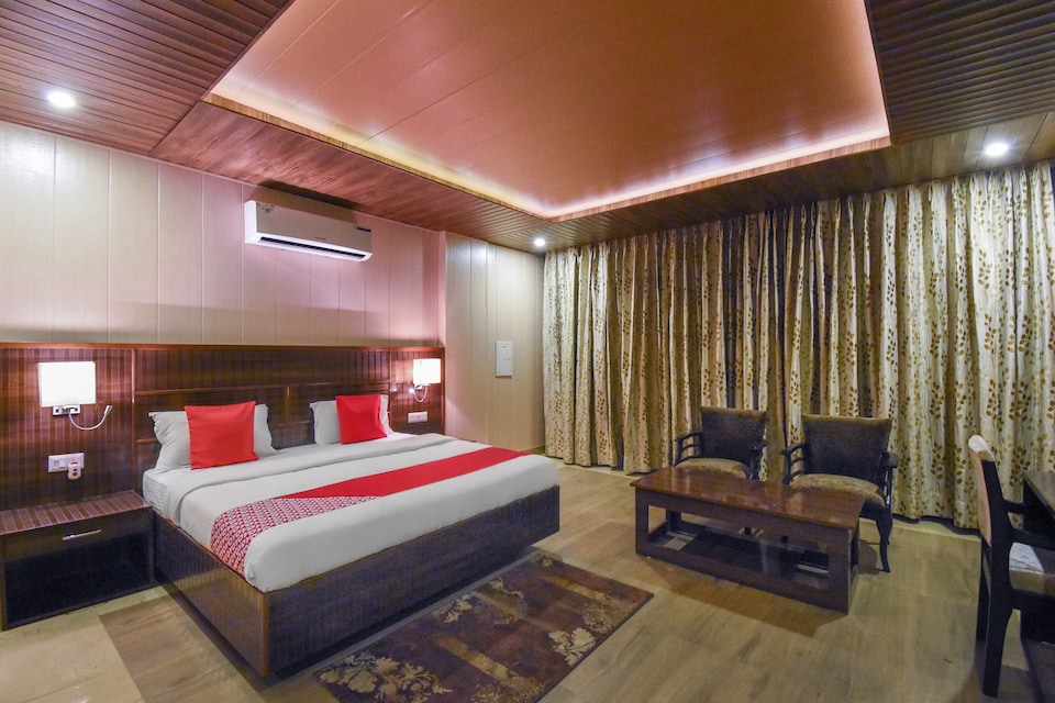 OYO 49917 Hotel Maple Leaf, Kharar, Kharar