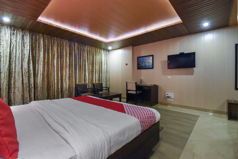 OYO 49917 Hotel Maple Leaf, Kharar, Kharar
