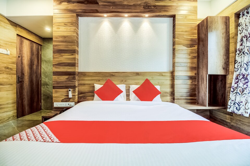 Capital O 49934 Hotel Shiva Heritage, Kalyan-Asangaon-Titwala- Kasara, Mumbai