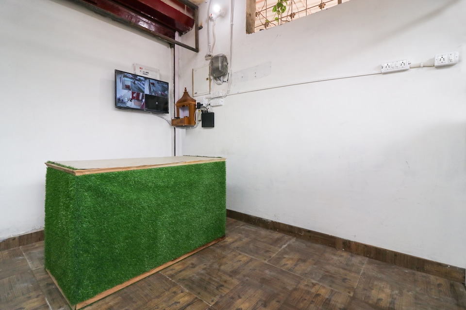 SPOT ON 49966 Sai Lodge, Etawah, Etawah