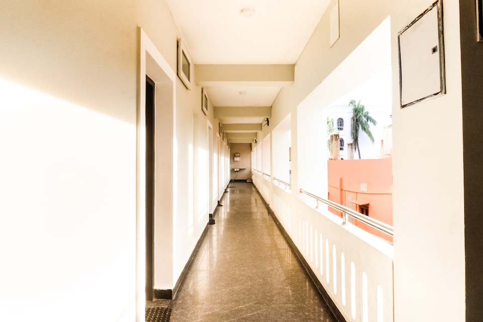 Flagship Hotel G R Palace, Swargdwar Puri, Puri