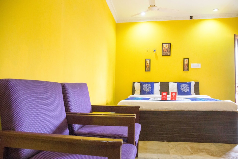 OYO 4887 Maitri Residency 2, Chandrasekharpur, Bhubaneswar
