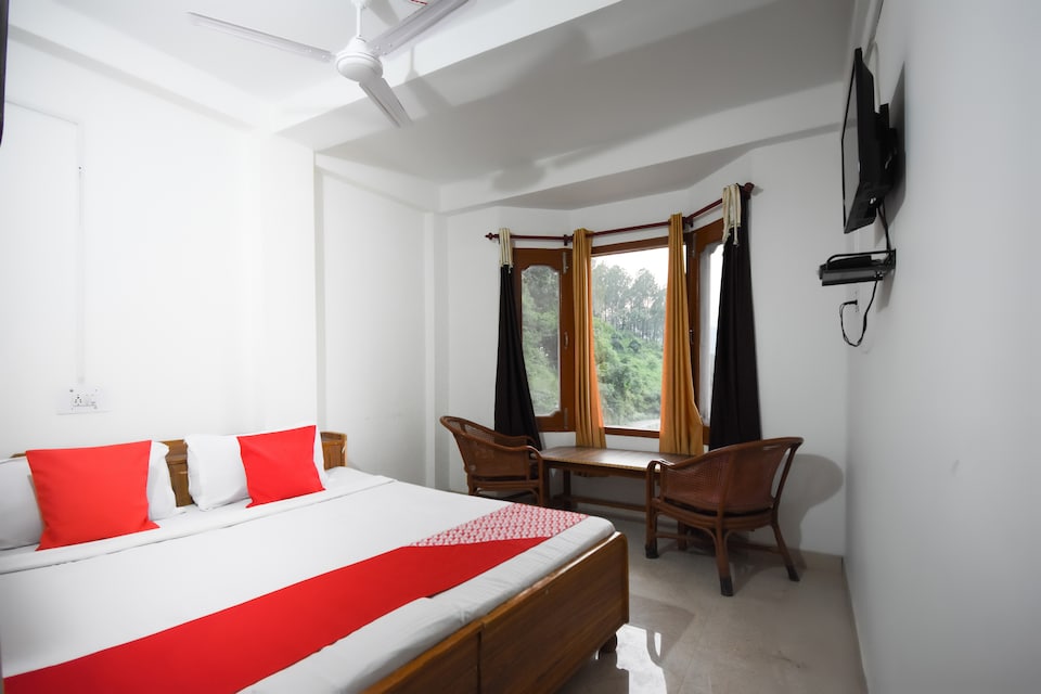 OYO 49979 Hotel Tanwar, Solan, Solan
