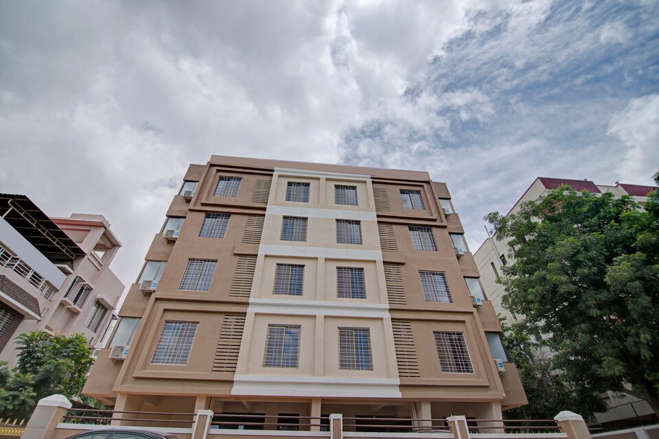OYO Home 49984 Pleasant Stay Baner, Baner Pune, Pune