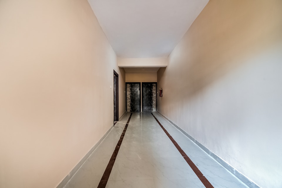OYO 60034 Silver Estate Residency, Patliputra Colony, Patna