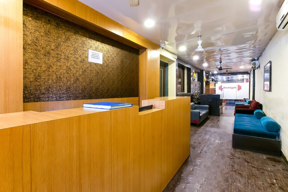 OYO 60036 Hotel Red Palms, Mumbai Bandra-Khar-Santacruz, Mumbai