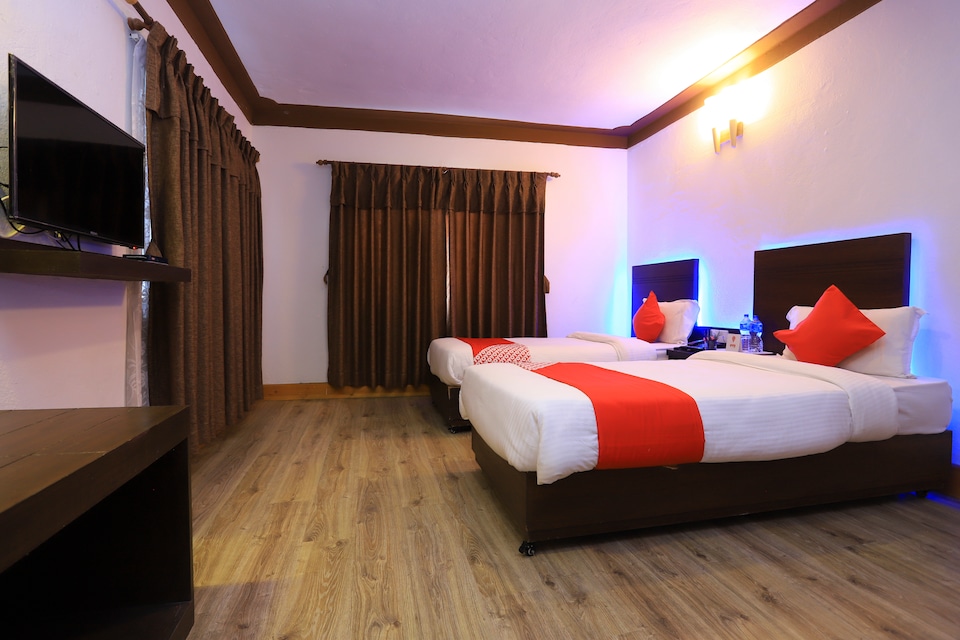 OYO 591 Hotel Blue Moon, Maharajgunj, Kathmandu