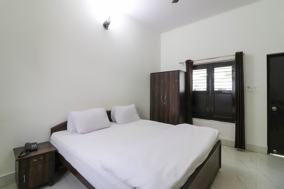 OYO 60070 Tiger Tales Resort, Dudhwa, Palia