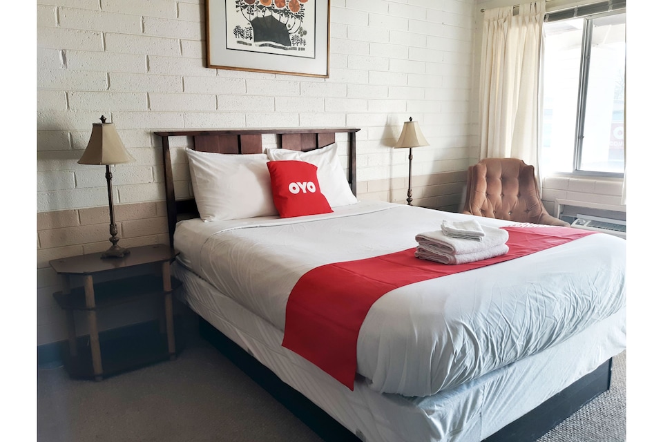 OYO Hotel Kingman AZ - Historic Rte 66, C86401, Flagstaff AZ