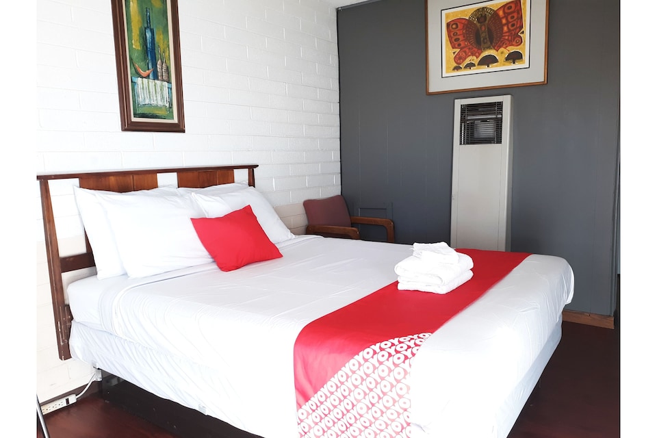 OYO Hotel Kingman AZ - Historic Rte 66, C86401, Flagstaff AZ