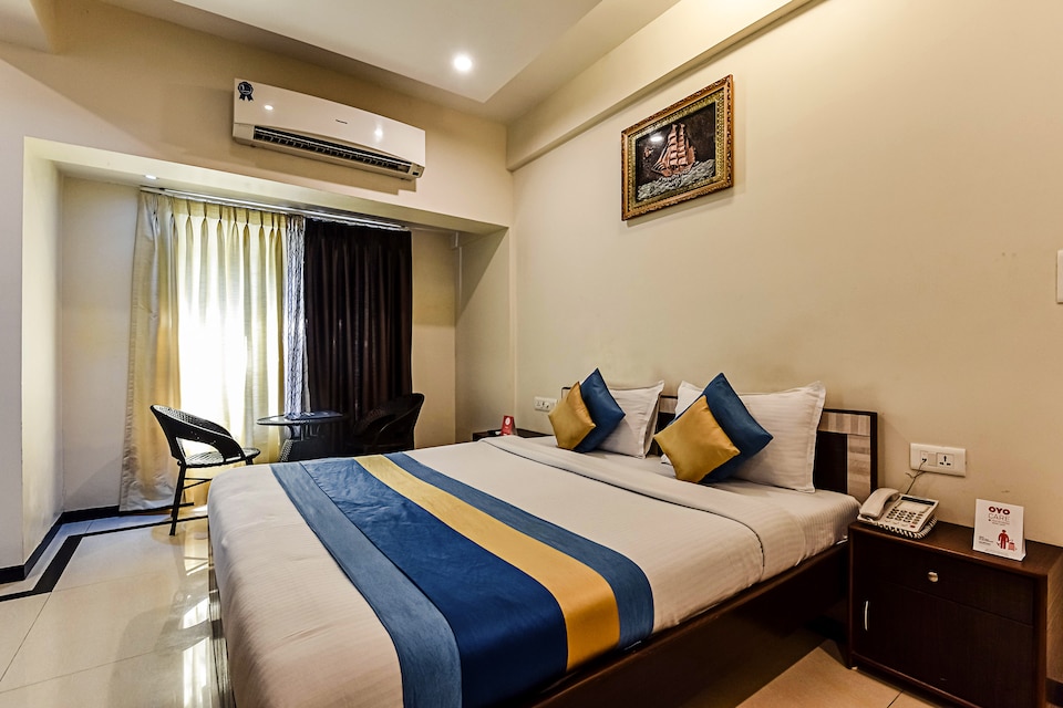OYO 4893 Hotel Aarya International, Mumbai Bandra-Khar-Santacruz, Mumbai