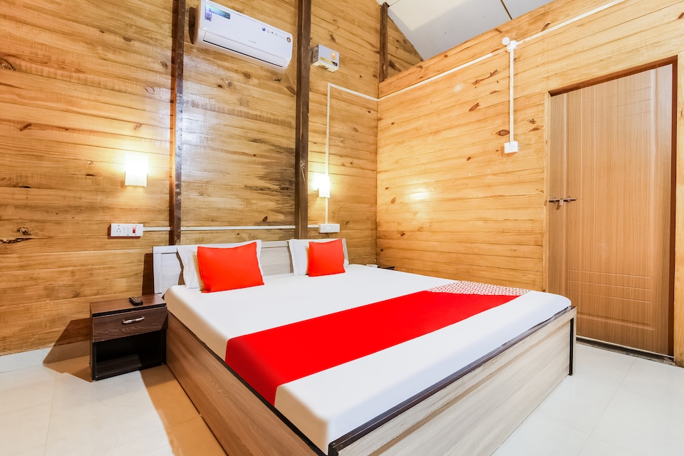 OYO Mermaid Resort, Ashwen Arambol Goa, Goa