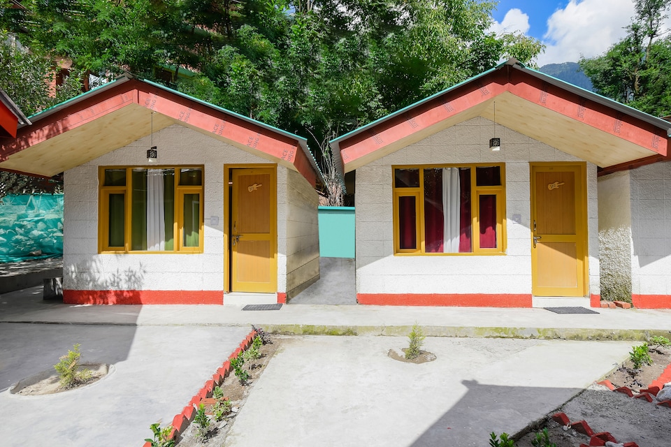 OYO Home 60138 Exquisite River View Cottage Old Manali, Old Manali Road, Manali