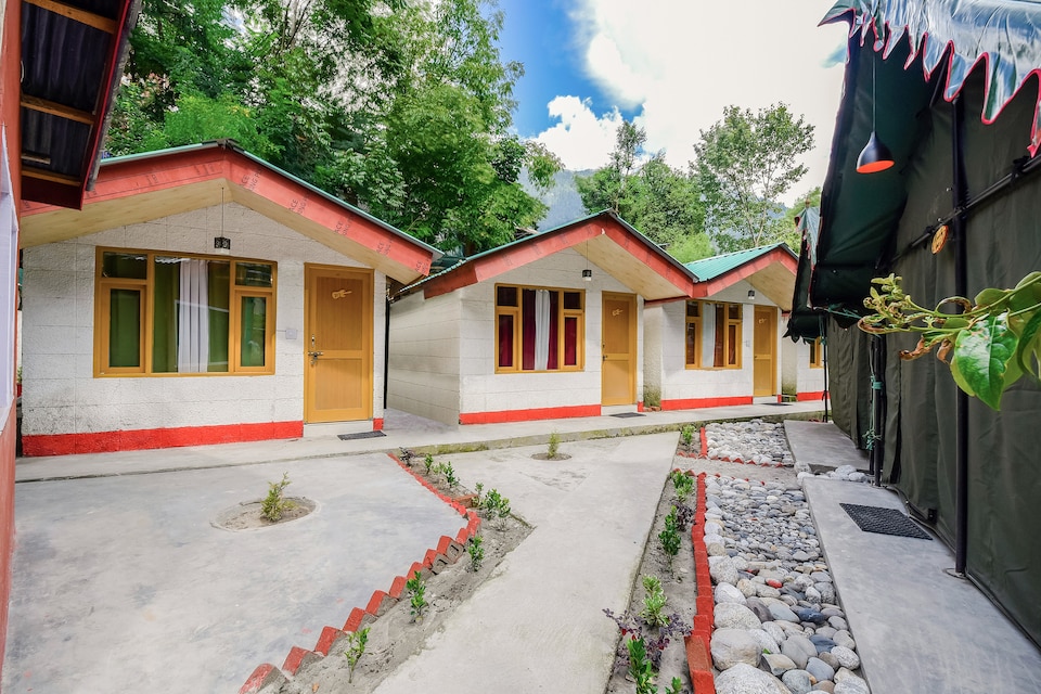 OYO Home 60138 Exquisite River View Cottage Old Manali, Old Manali Road, Manali
