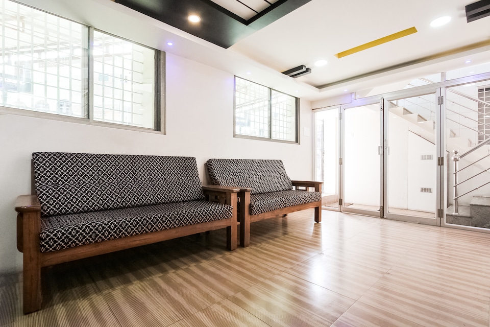 OYO Flagship Habiba Noor Inn, Dindigul City-II, डिंडीगुल