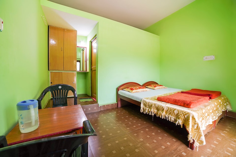 OYO 50001 Hotel Baijnath Lake View, Kausani, Kausani