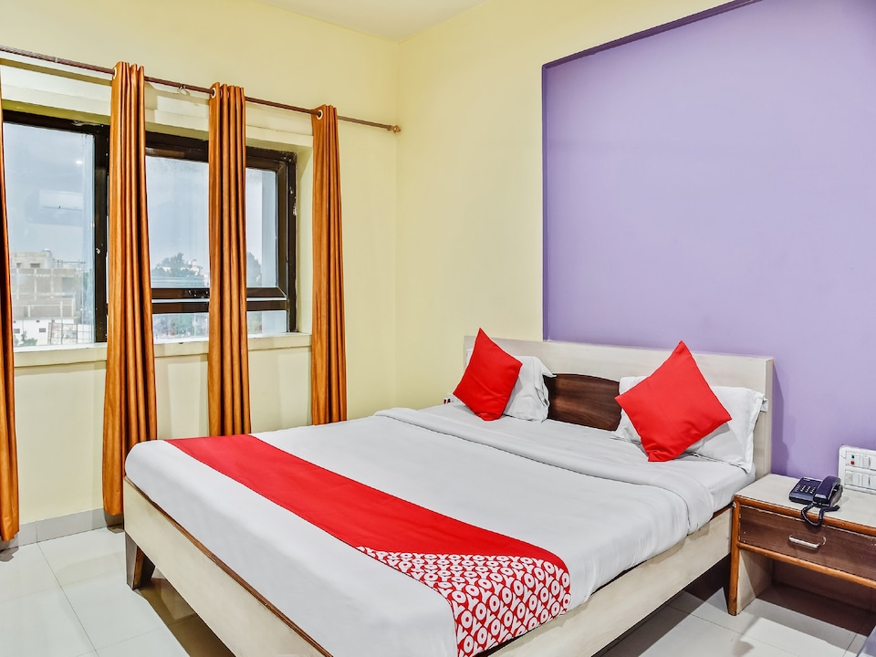Capital O 60102 Hotel Shri Krishn, Betul, Betul