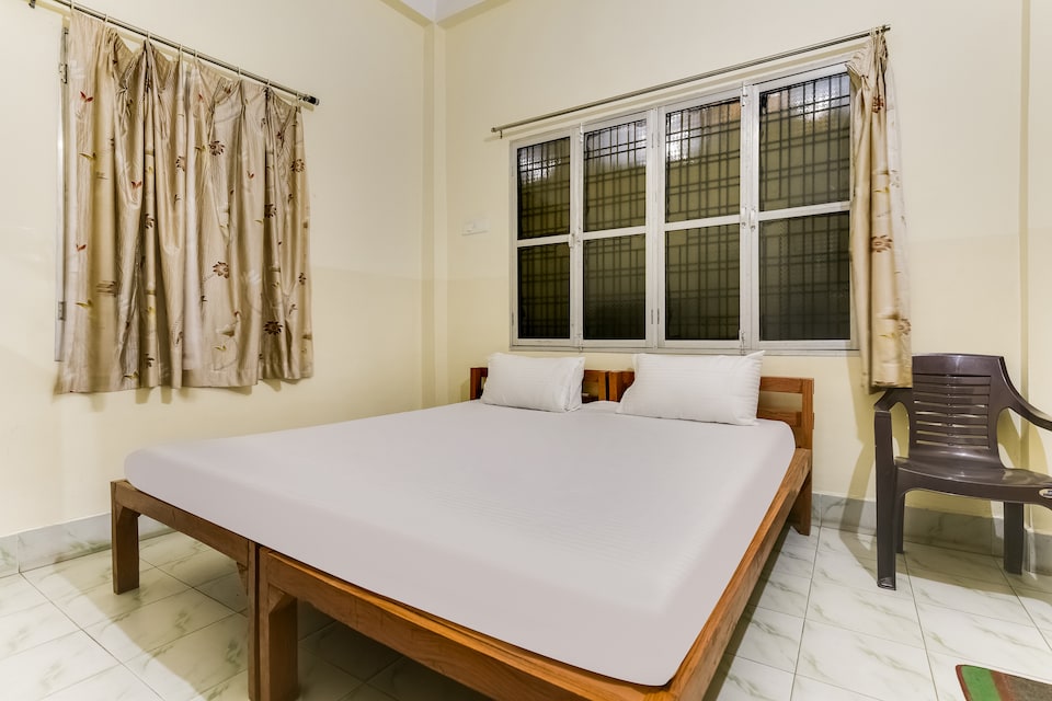 SPOT ON 60107 Gurukul Dham Hotel, Mirzapur, Mirzapur