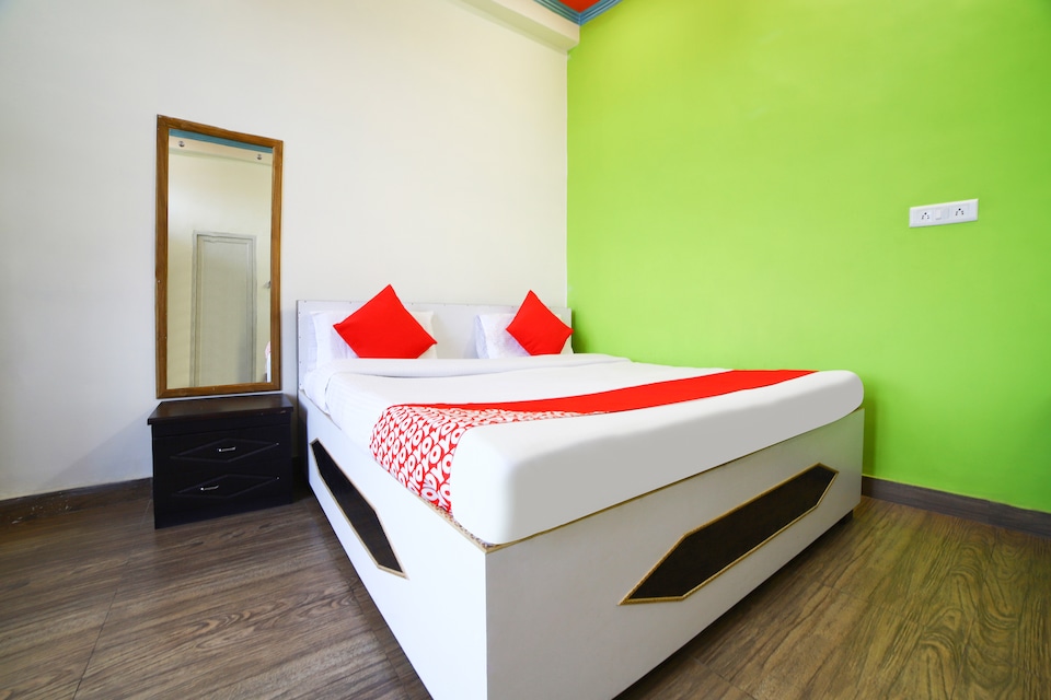 OYO 60152 S.R. Garden And Hotel , Mainpuri, Mainpuri