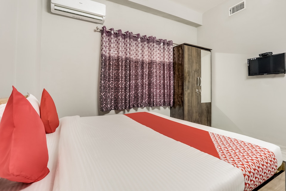 OYO 60156 Hotel Divine, Vijay Nagar Indore, Indore