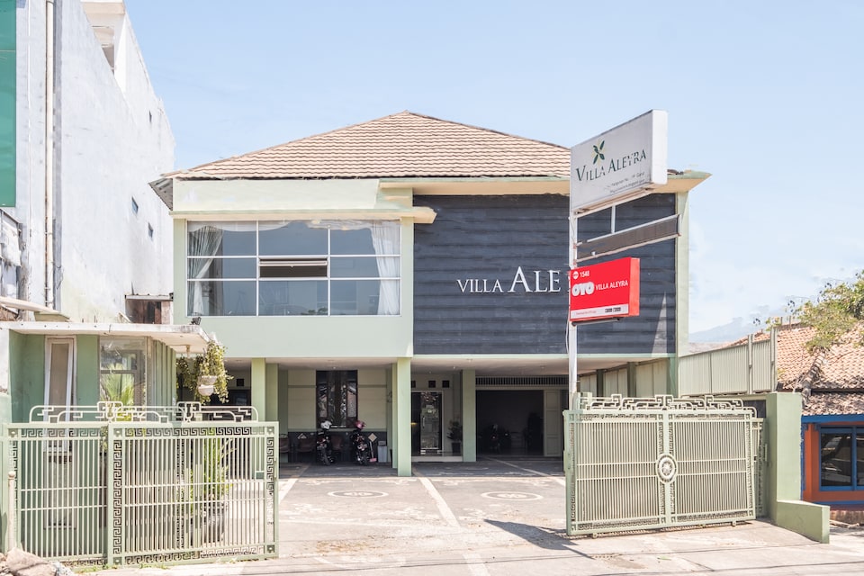 OYO 1548 Villa Aleyra, Garut Kota, Garut