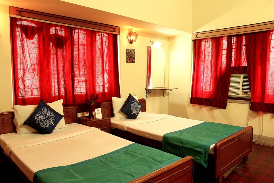 OYO 4903 Salt Lake Sector 1, Salt Lake Kolkata, Kolkata