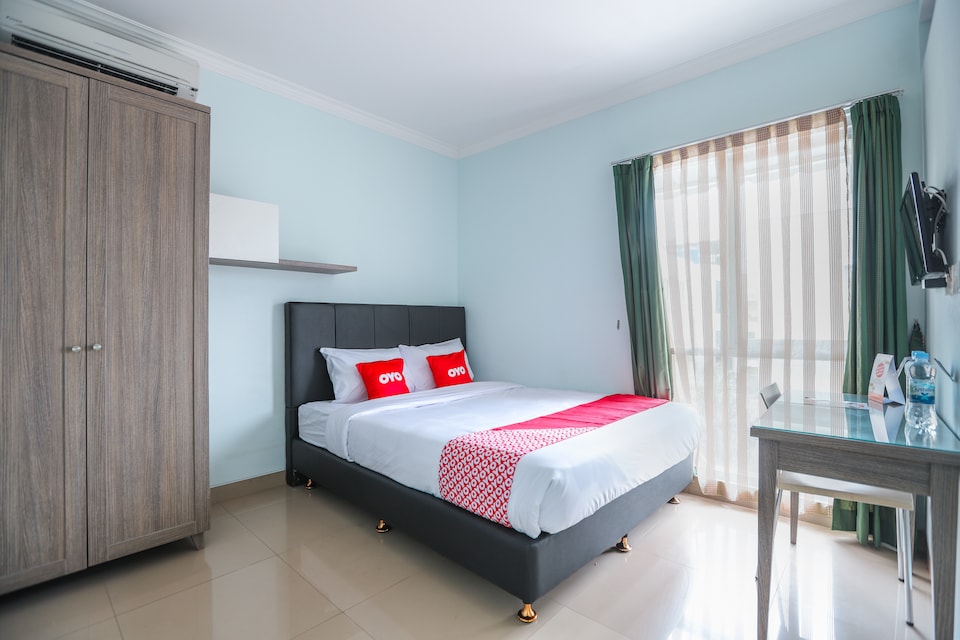 OYO 1551 Studento Guest House, BSD, Tangerang