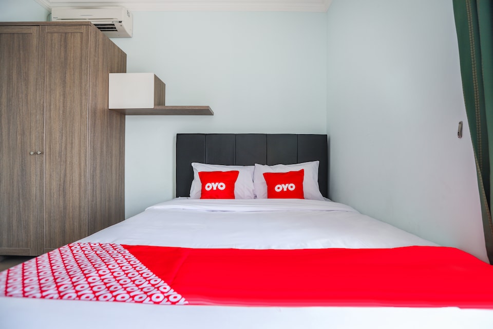 OYO 1551 Studento Guest House, BSD, Tangerang