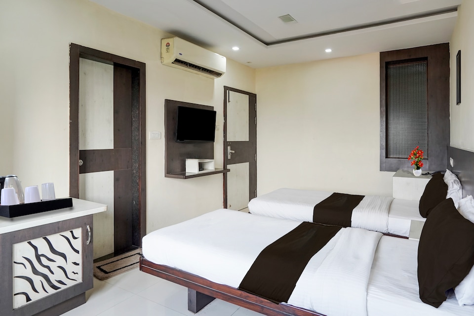 Townhouse Bhilai Railway Junction Formerly Hotel Lotus, Bhilai, भिलाई