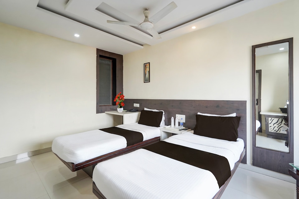 Townhouse Bhilai Railway Junction Formerly Hotel Lotus, Bhilai, भिलाई