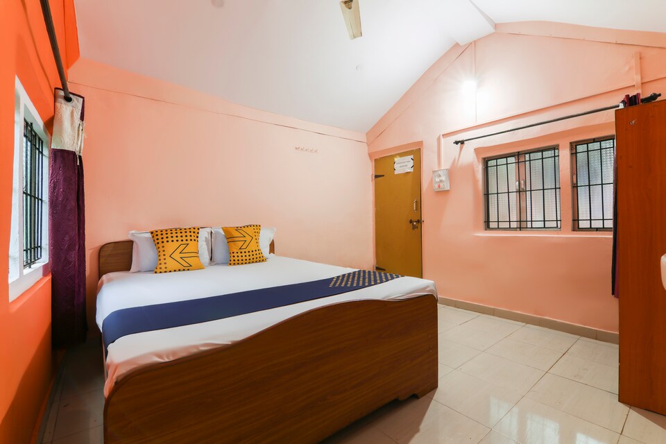 OYO 60207 7 Sea View Inn, Arambol Goa, Goa