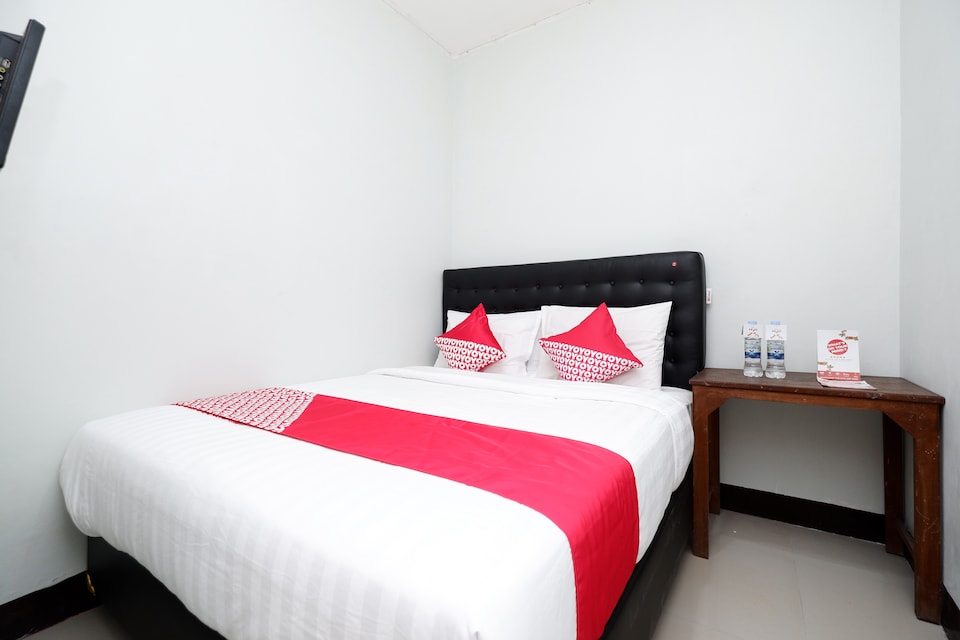 Hotel O Palebon Residence, Semarang Timur, Semarang