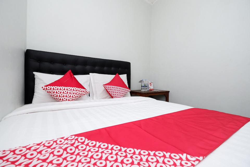 Hotel O Palebon Residence, Semarang Timur, Semarang