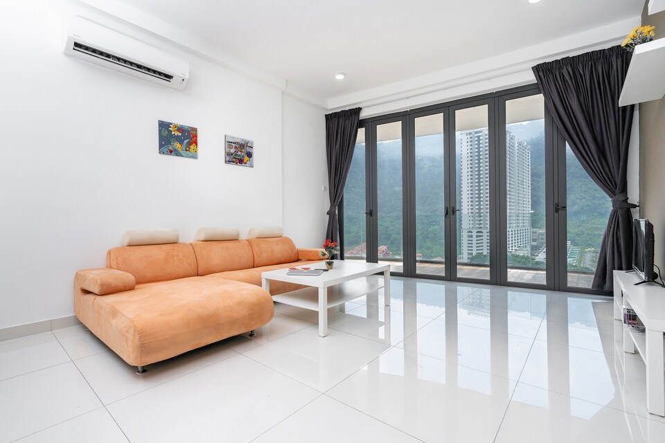 OYO Home 89388 Classy 3br Arte S, Gelugor, Jelutong