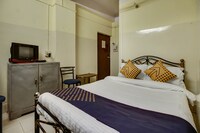 OYO Hotel Hollywood