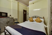 OYO Hotel Hollywood