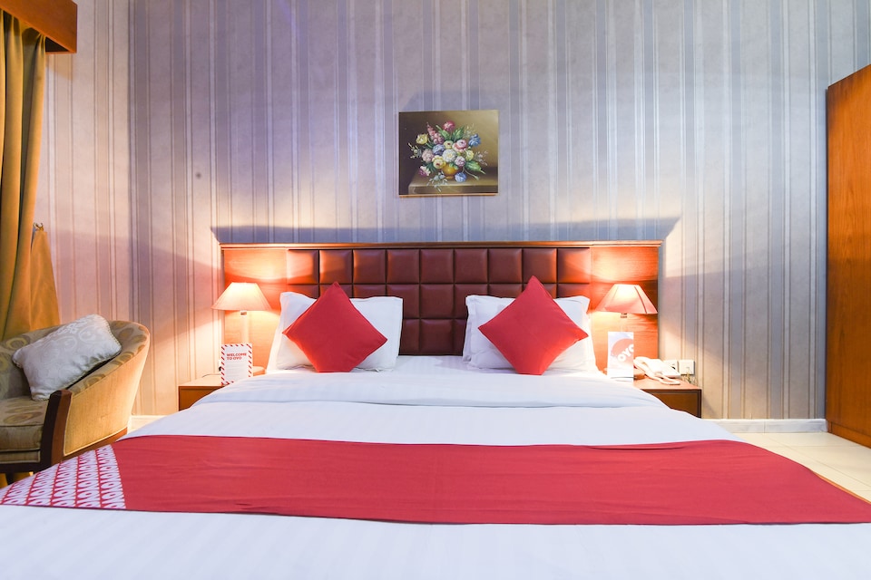 OYO 274 California Suites , Bank street, Fujairah