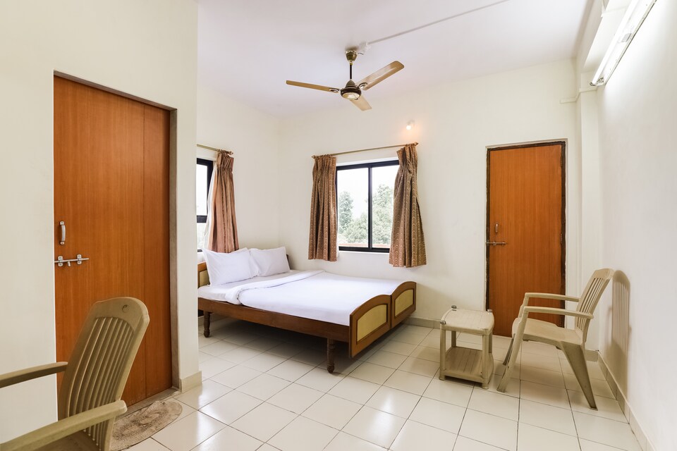 SPOT ON 60279 Hotel Divyaraj, Silvassa, Silvassa