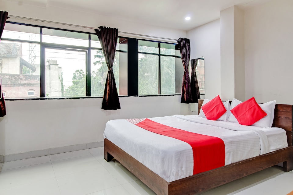 OYO 60290 Hotel Pathika, Jalgaon, Jalgaon