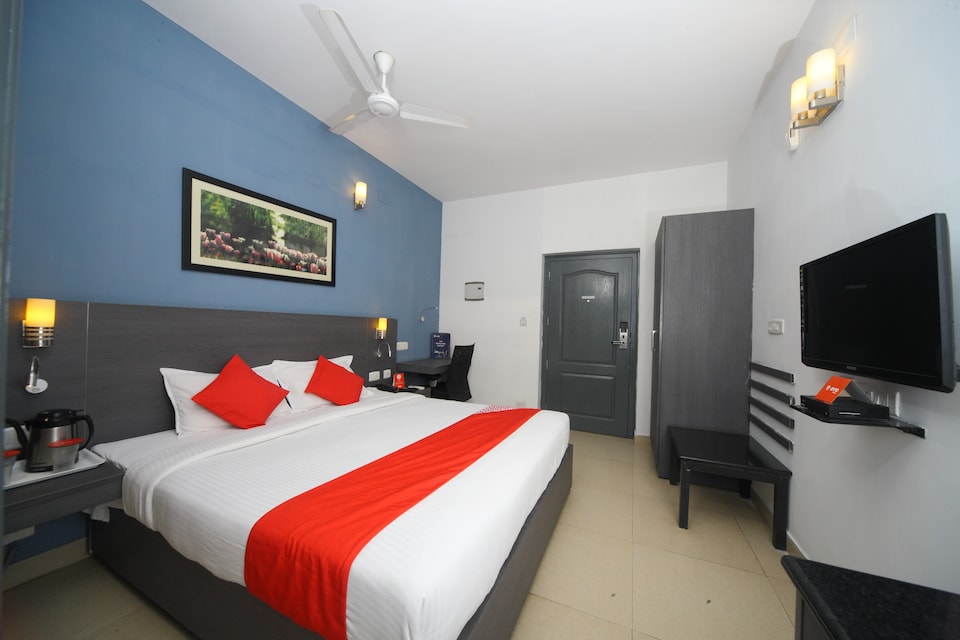 OYO 4921 Stay Easy Tiruvanmiyur, Thiruvanmiyur Chennai, Chennai