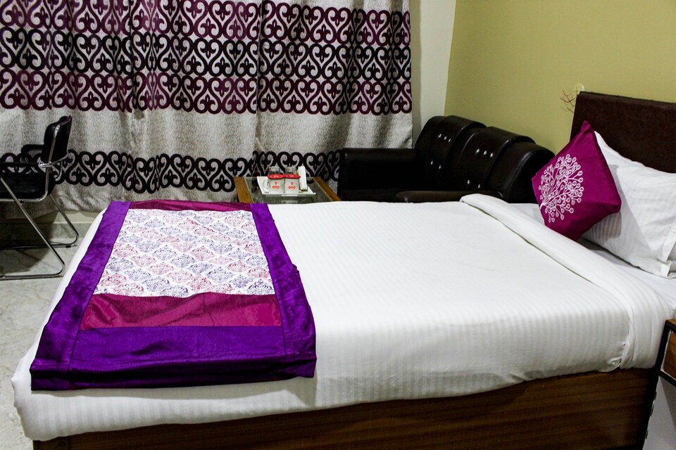 OYO 4923 Jalsa Inn, Harmu, Ranchi