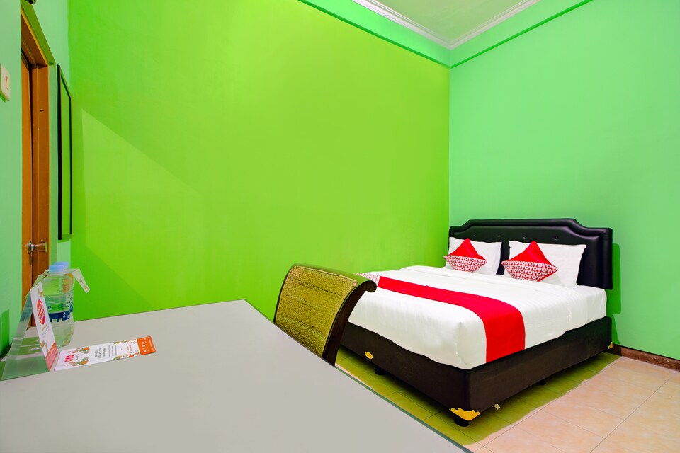 OYO 1593 Pondok Garini Syariah, Condongcatur, Yogyakarta