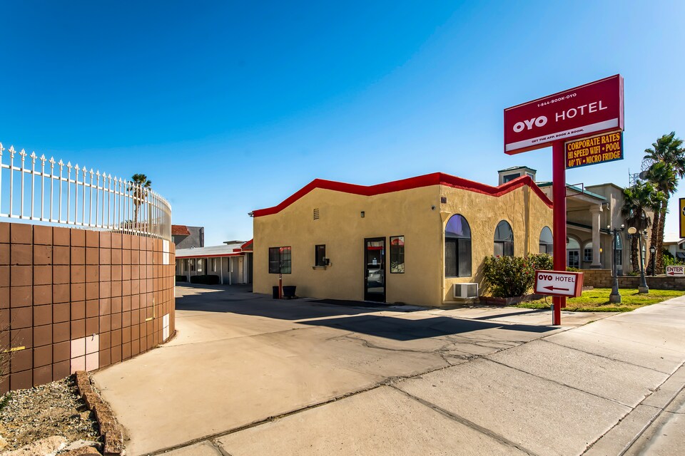 OYO Hotel Ridgecrest CA South China Lake, C92328, Ridgecrest CA