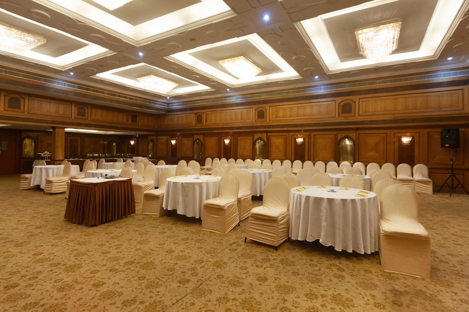 Palette - Benzz Park, Pondy Bazzar, Chennai
