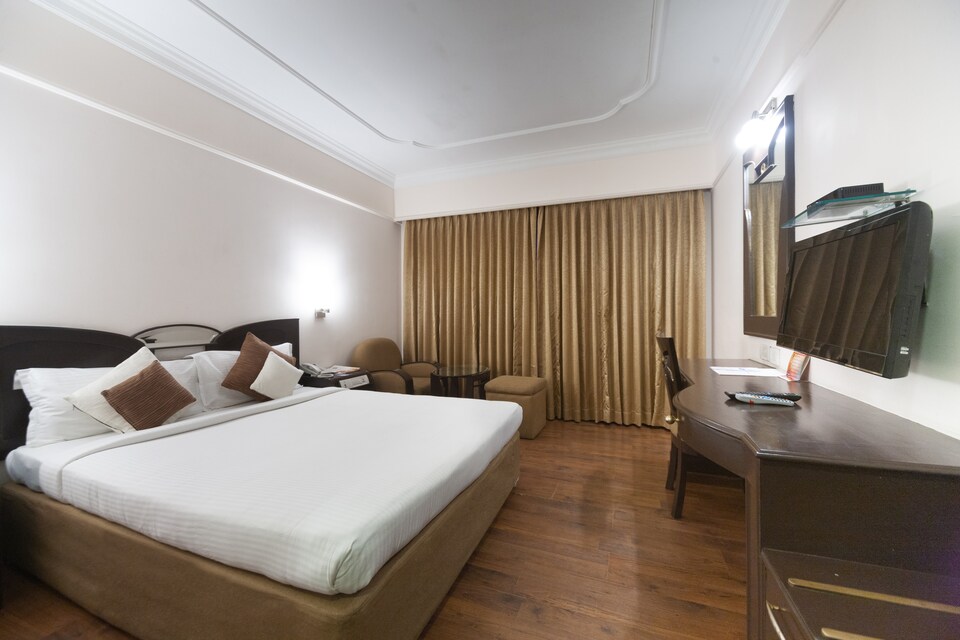 Palette - Benzz Park, Pondy Bazzar, Chennai