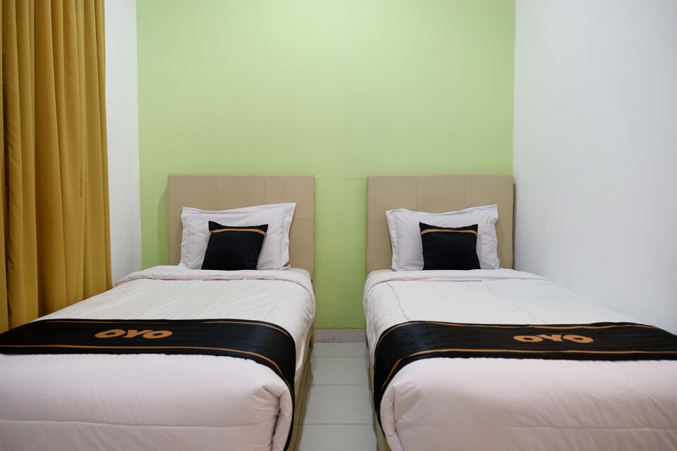 OYO 1612 Hotel Central City, Tanjung Pandan, Belitung