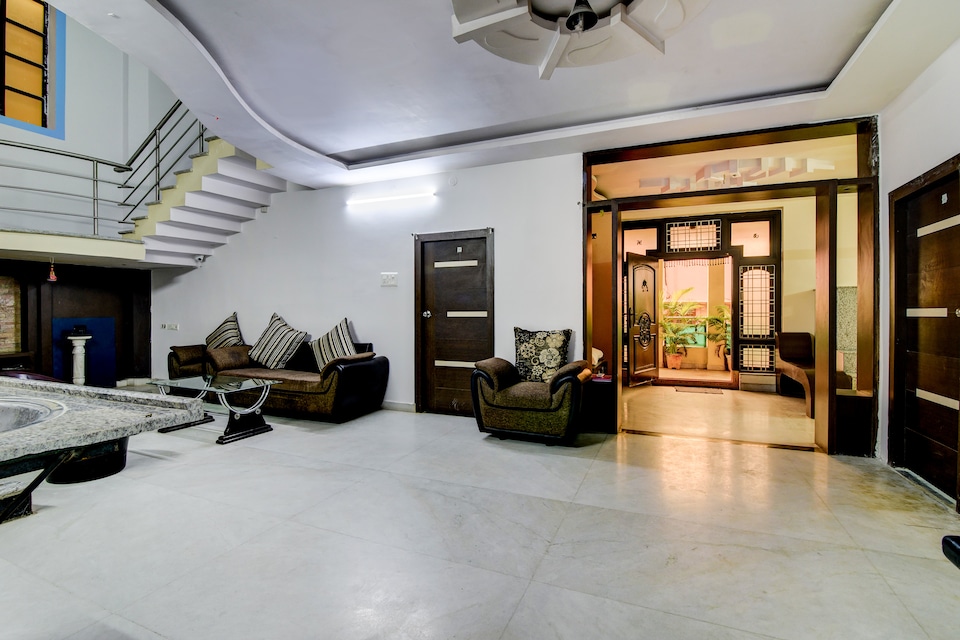 POP HOME 60375 Peaceful Stay Villa , Dilsukhnagar - Kothapet, Hyderabad