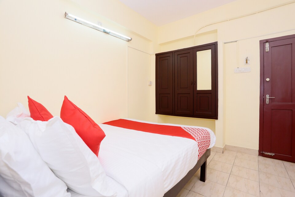 OYO Flagship 60381 Gandhari Amman Covil Ln, Thampanoor Trivandrum, Trivandrum