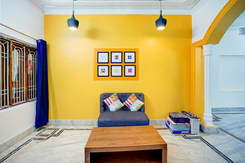 OYO 60397 Cozy Stay Near ITER College, Khandagiri Bhubaneswar, Bhubaneswar