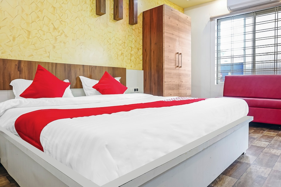 Hotel O CeeRock, New Market Bhopal, Bhopal